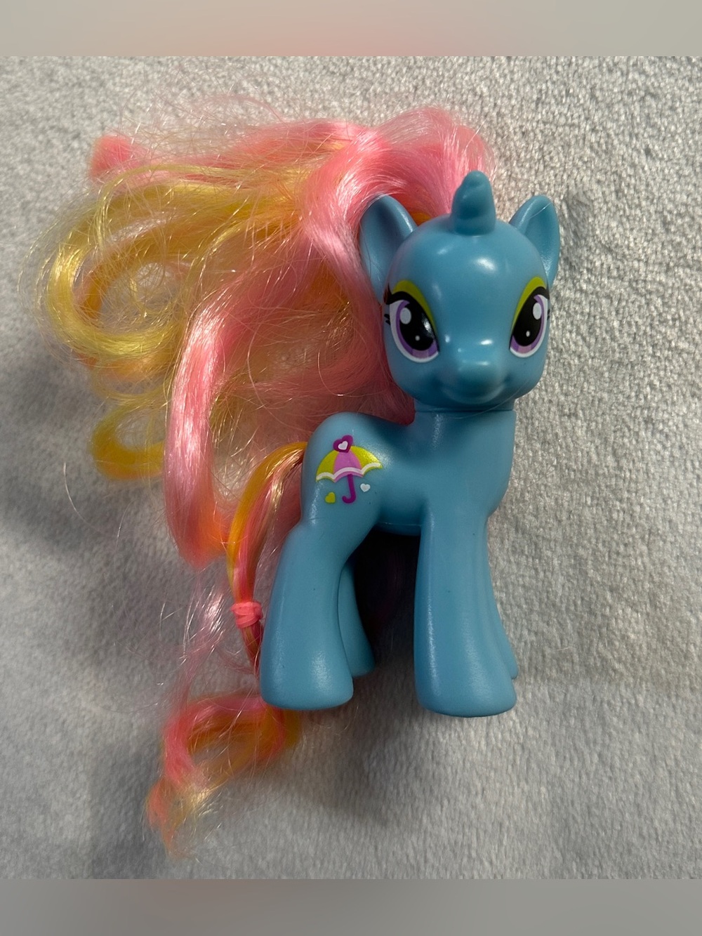 MY LITTLE PONY G4 brushable dewdrop drizzle "friendship is magic" figure
